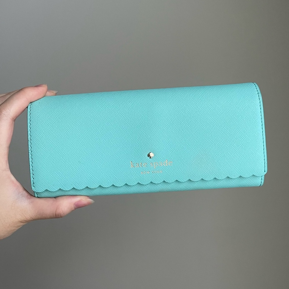 Kate Spade Cape Drive Cindy Wallet, Soft Aqua/Mint Splash